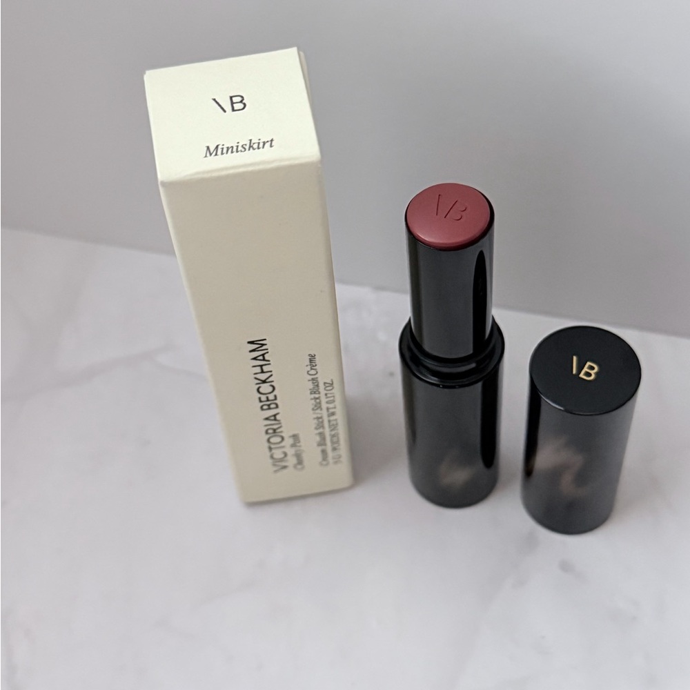 Victoria Beckham Beauty Cheeky Posh Blush Stick -Miniskirt - Picture 5 of 6